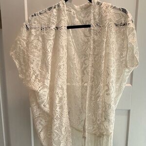 Abercrombie & Fitch Ivory Lace Top